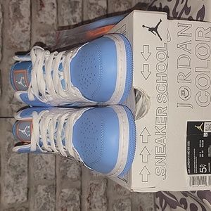 Air Jordan 1 Mid University Blue White Shoes 5.5/EUR 38